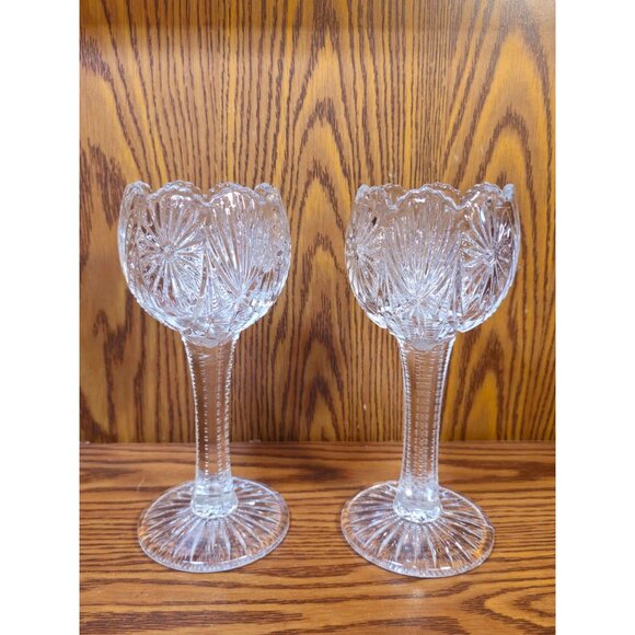 Vintage Clear Pressed Glass Goblets With Starburst Design  Set Of 2 - Picture 6 of 9